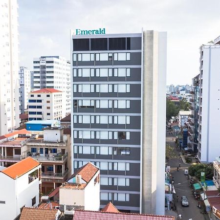 Emerald Hotel Residence Phnom Penh Exterior photo